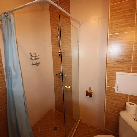 Menada Chateau Valon סאני ביץ'