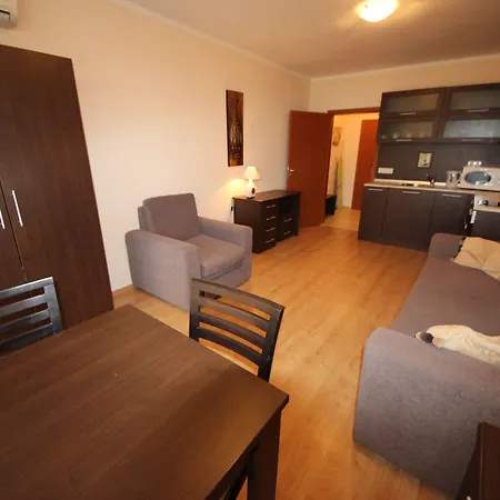 Menada Chateau Valon Sunny Beach