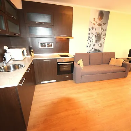 Apartment Menada Chateau Valon